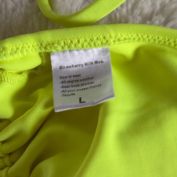 Strawberry Milk Mob Bikini Set Suit Top Bottom Neon Bright Yellow Women's Size L - Picture 3 of 3